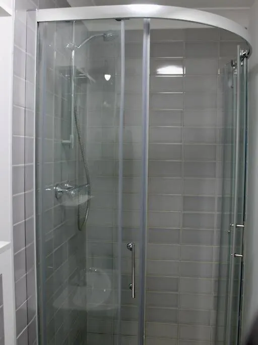 Modern 1Br Guest Lodge - Free Parking - Near Lgw Airport Crawley